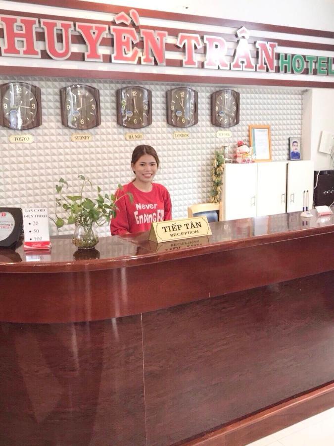 Huyen Tran Hotel Can Tho Bagian luar foto