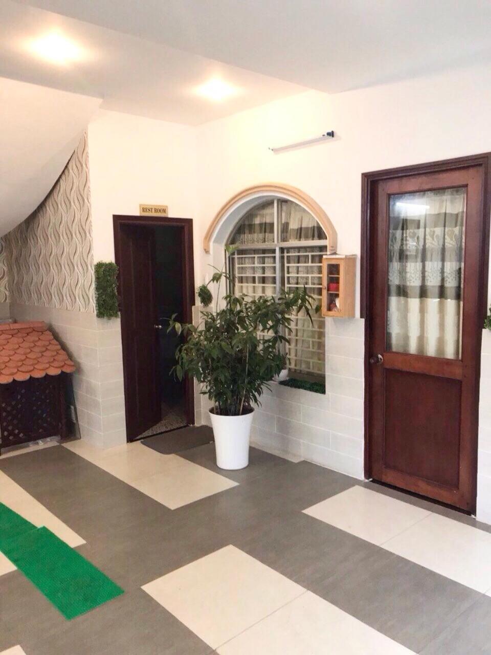 Huyen Tran Hotel Can Tho Bagian luar foto