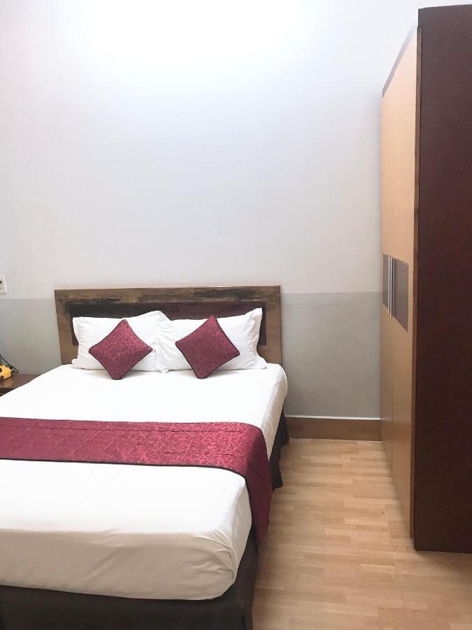 Huyen Tran Hotel Can Tho Bagian luar foto