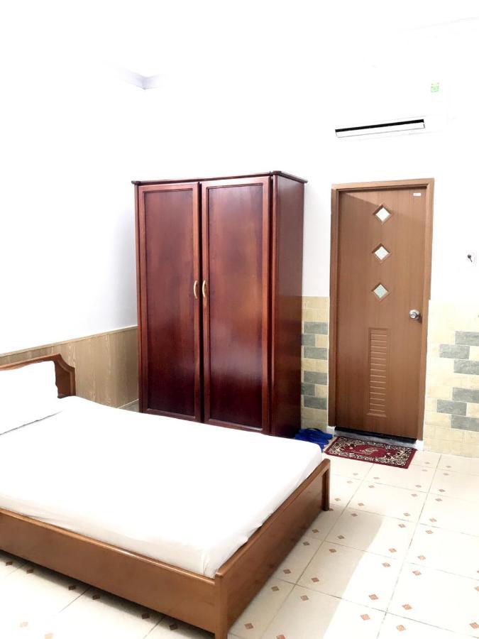 Huyen Tran Hotel Can Tho Bagian luar foto